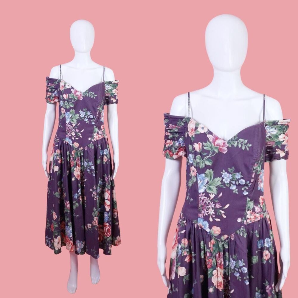 1980s KARIN STEVENS Floral Off Shoulder Smocked  Sweetheart Dress W/POCKETS. S-M